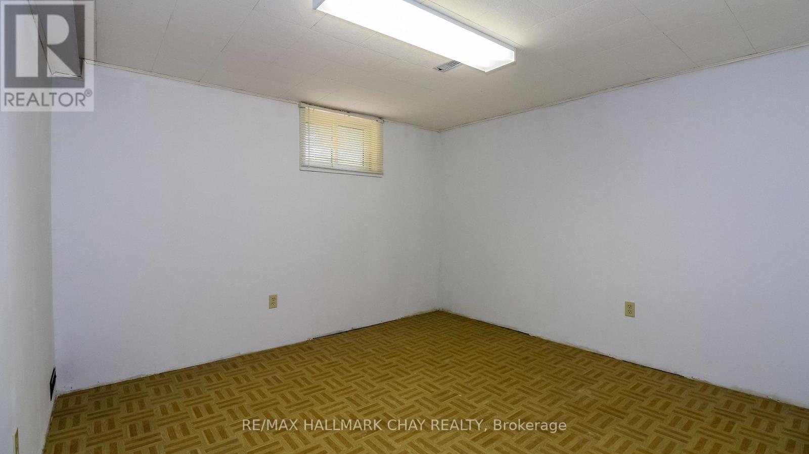 9 Bronte Crescent Property Photo 44