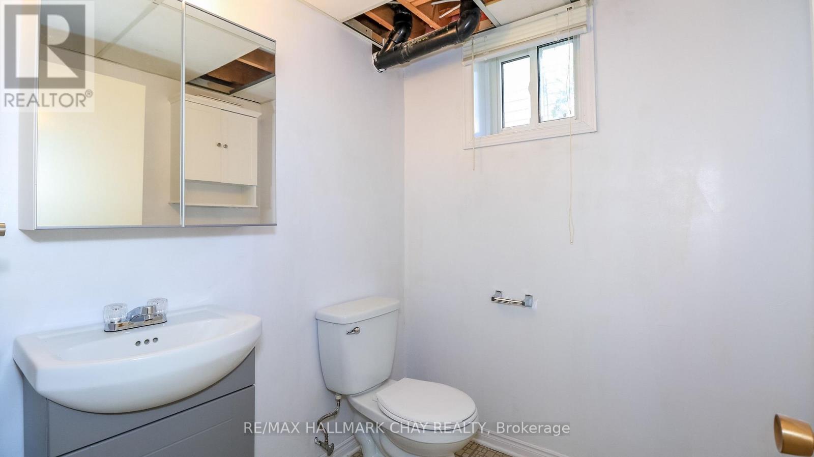 9 Bronte Crescent Property Photo 45