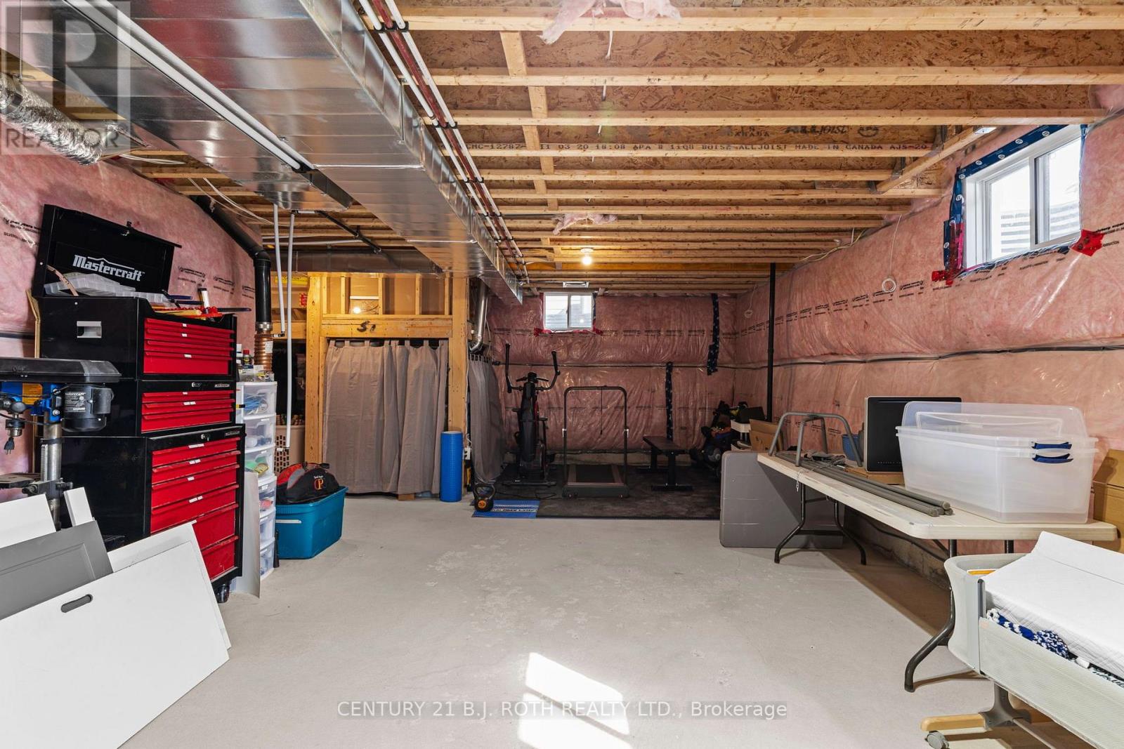 32 Sandhill Crane Drive Property Photo 26