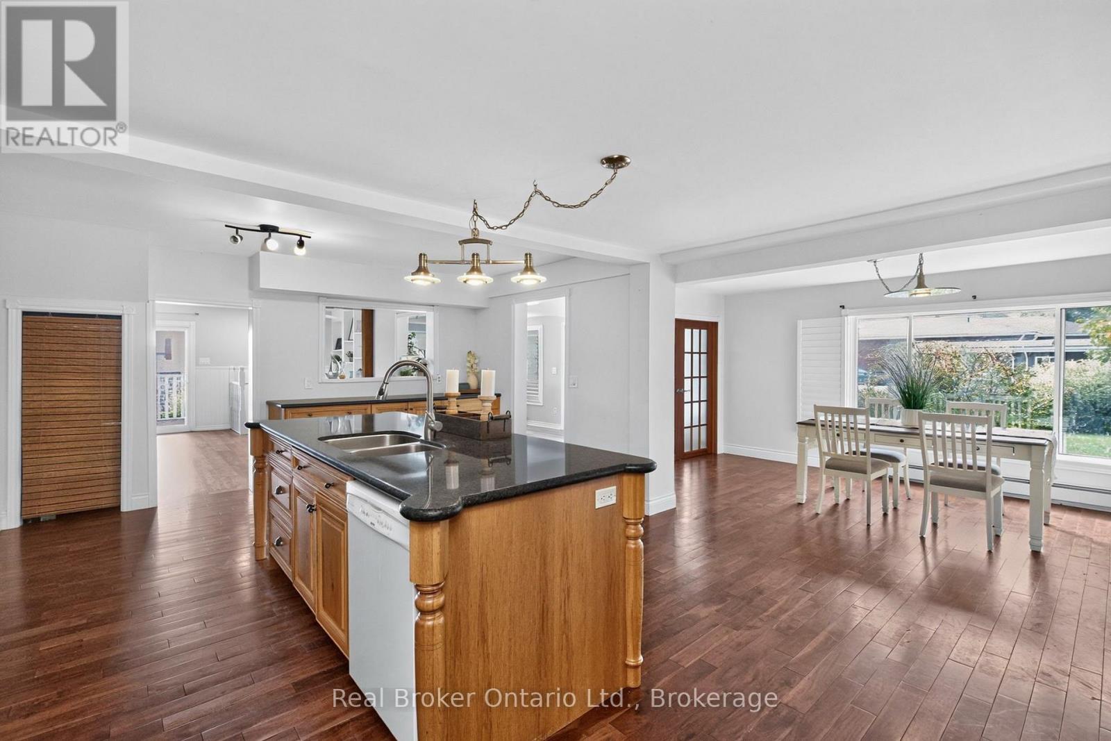 320 Lafontaine Road W Property Photo 7