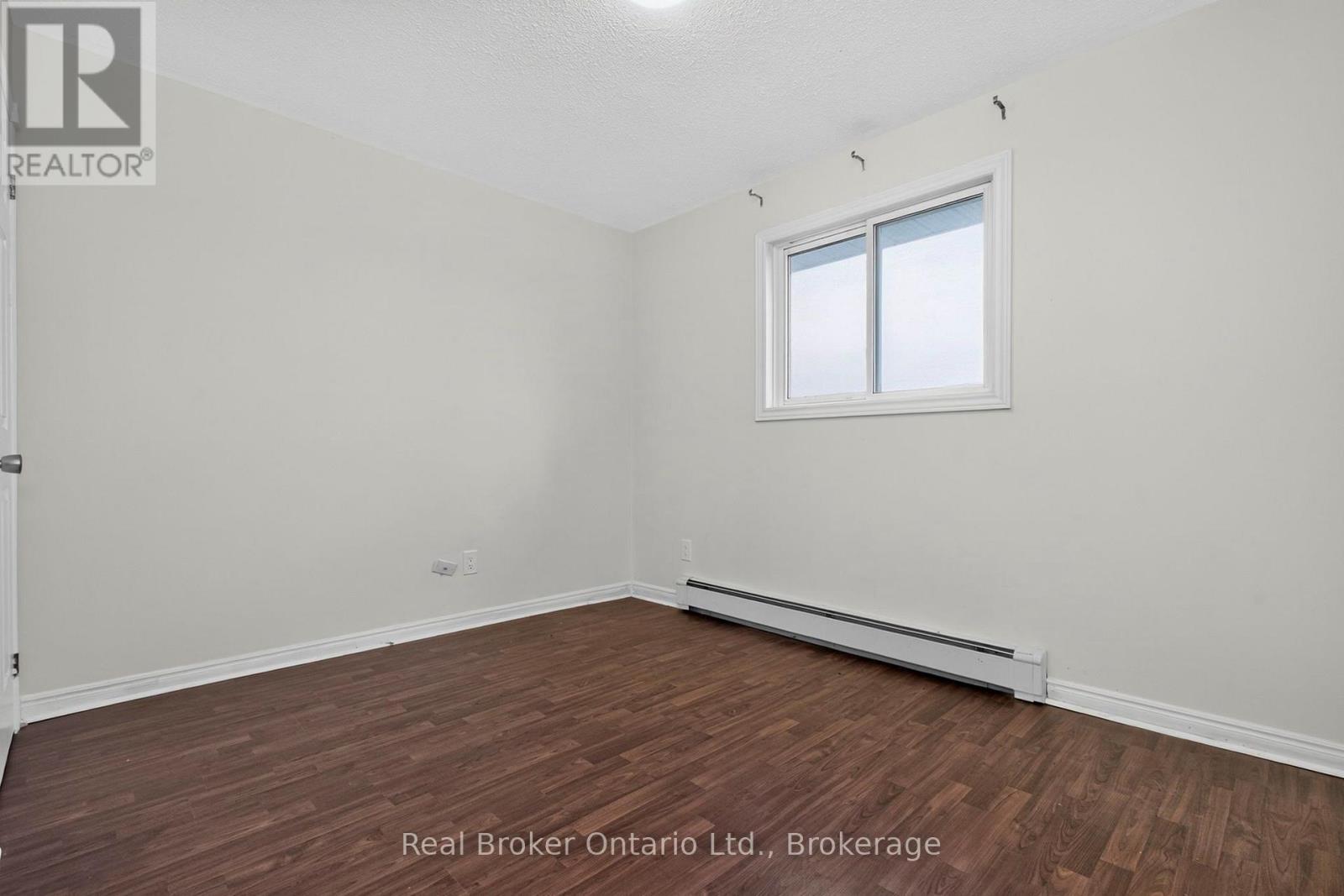 320 Lafontaine Road W Property Photo 18