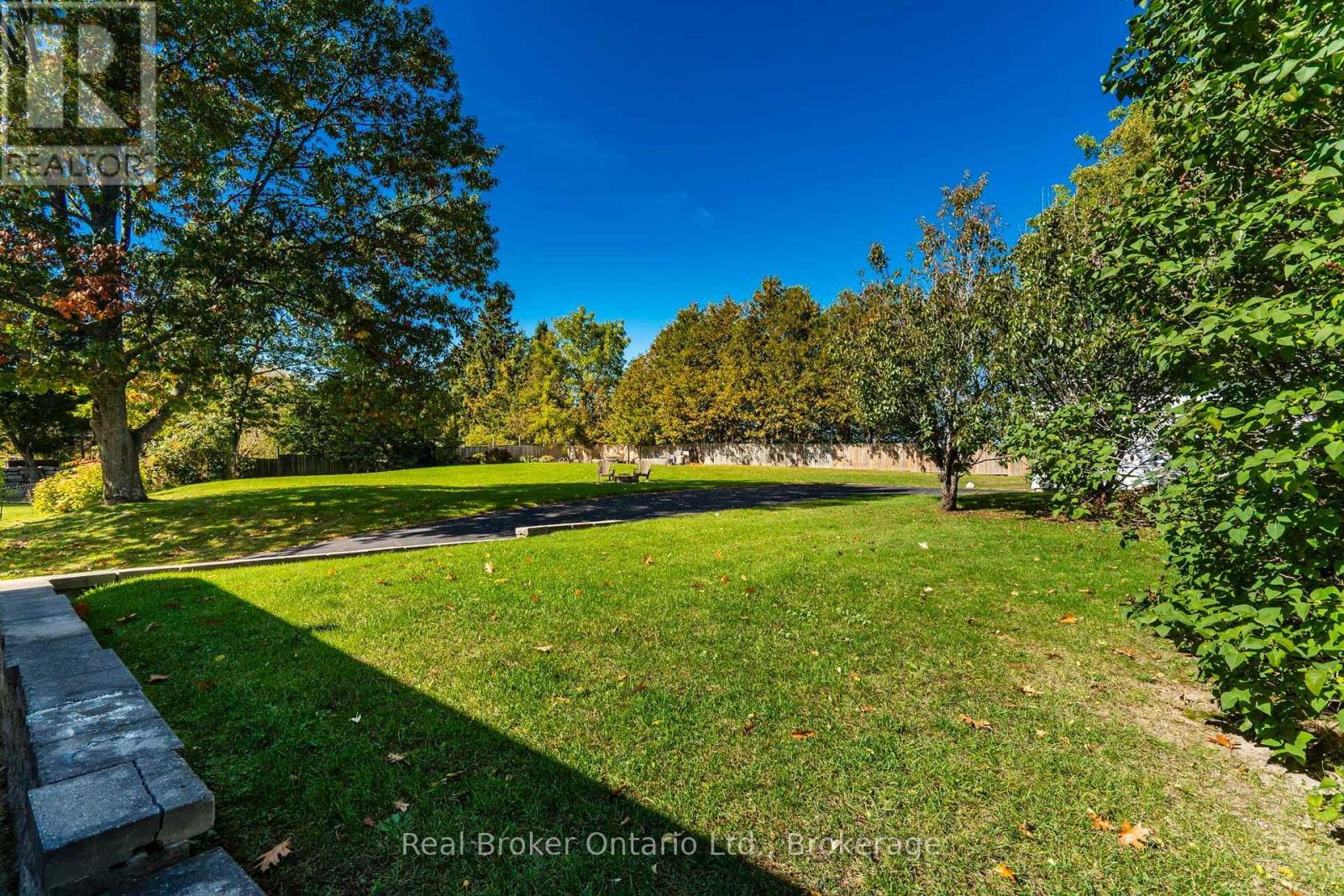 320 Lafontaine Road W Property Photo 32