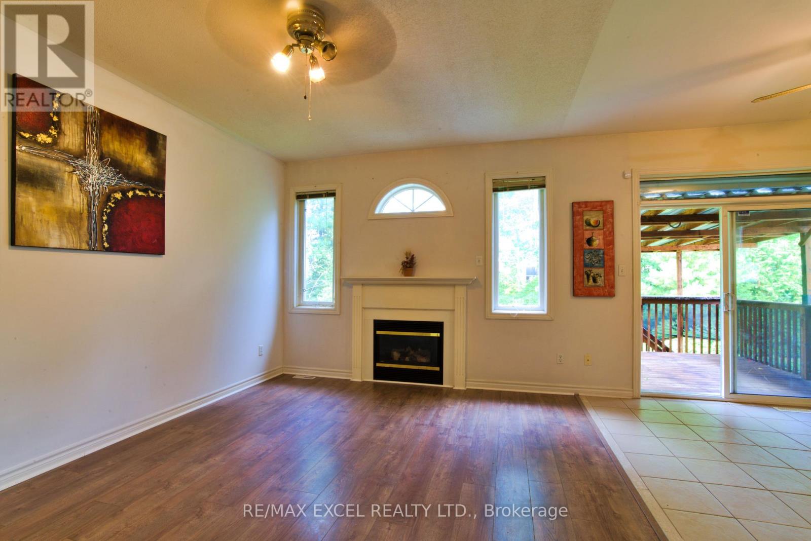 12 Cardinal Way Property Photo 14
