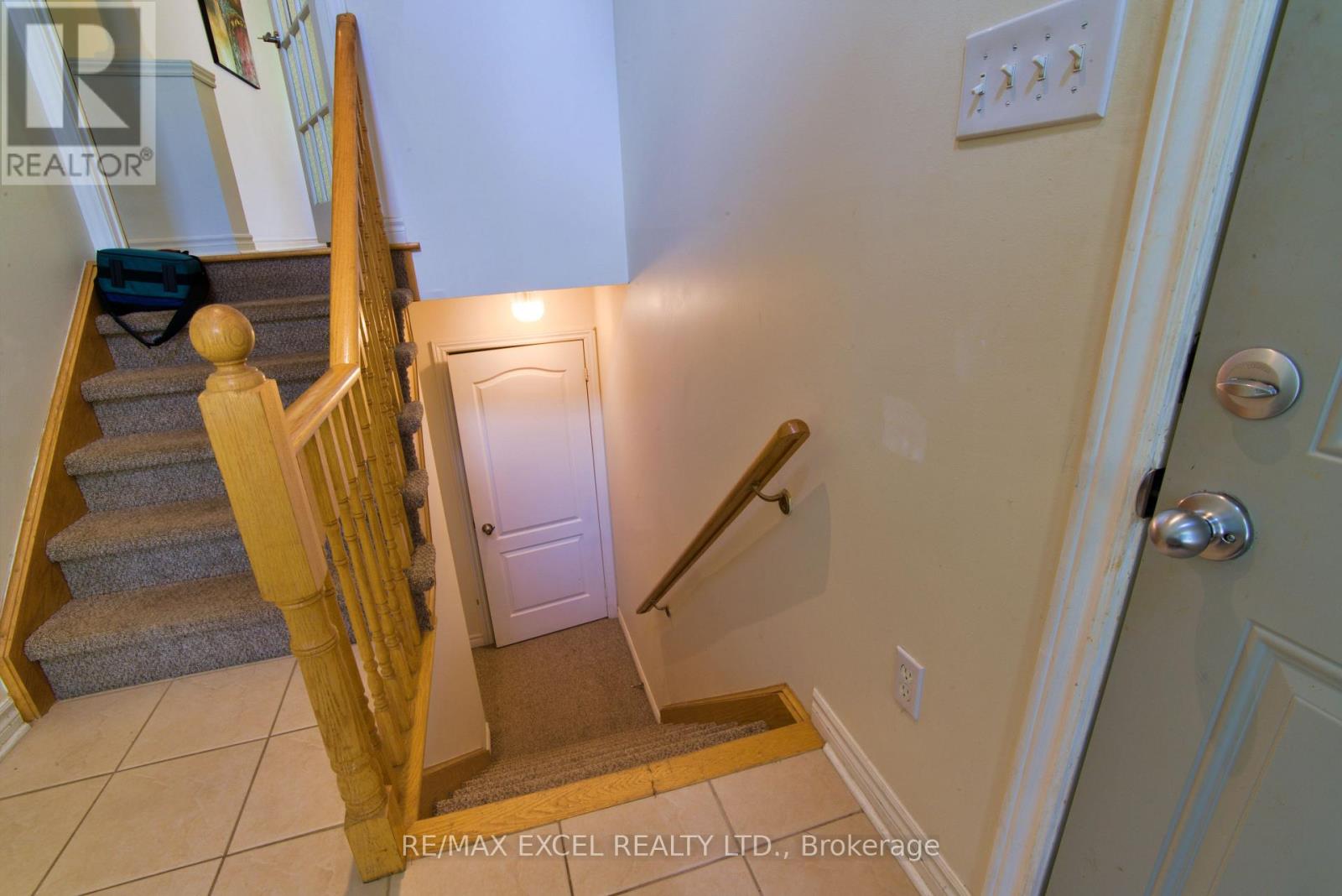 12 Cardinal Way Property Photo 34