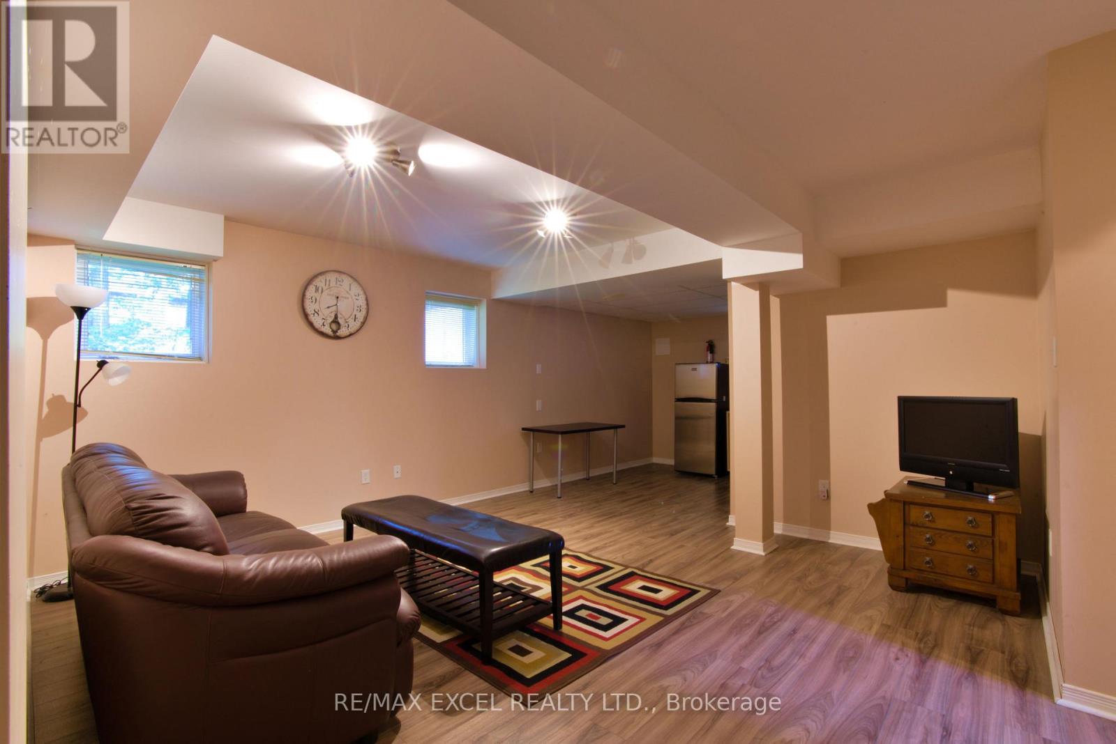 12 Cardinal Way Property Photo 35