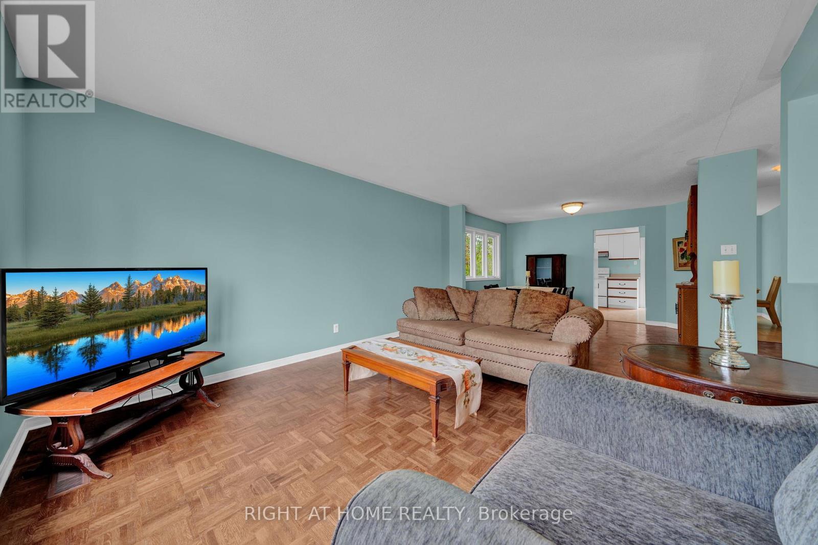 138 45th Street N Property Photo 3