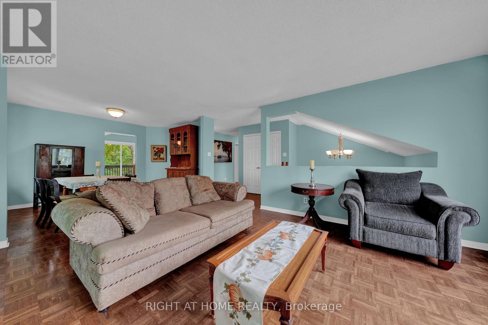 138 45th Street N Property Photo 4