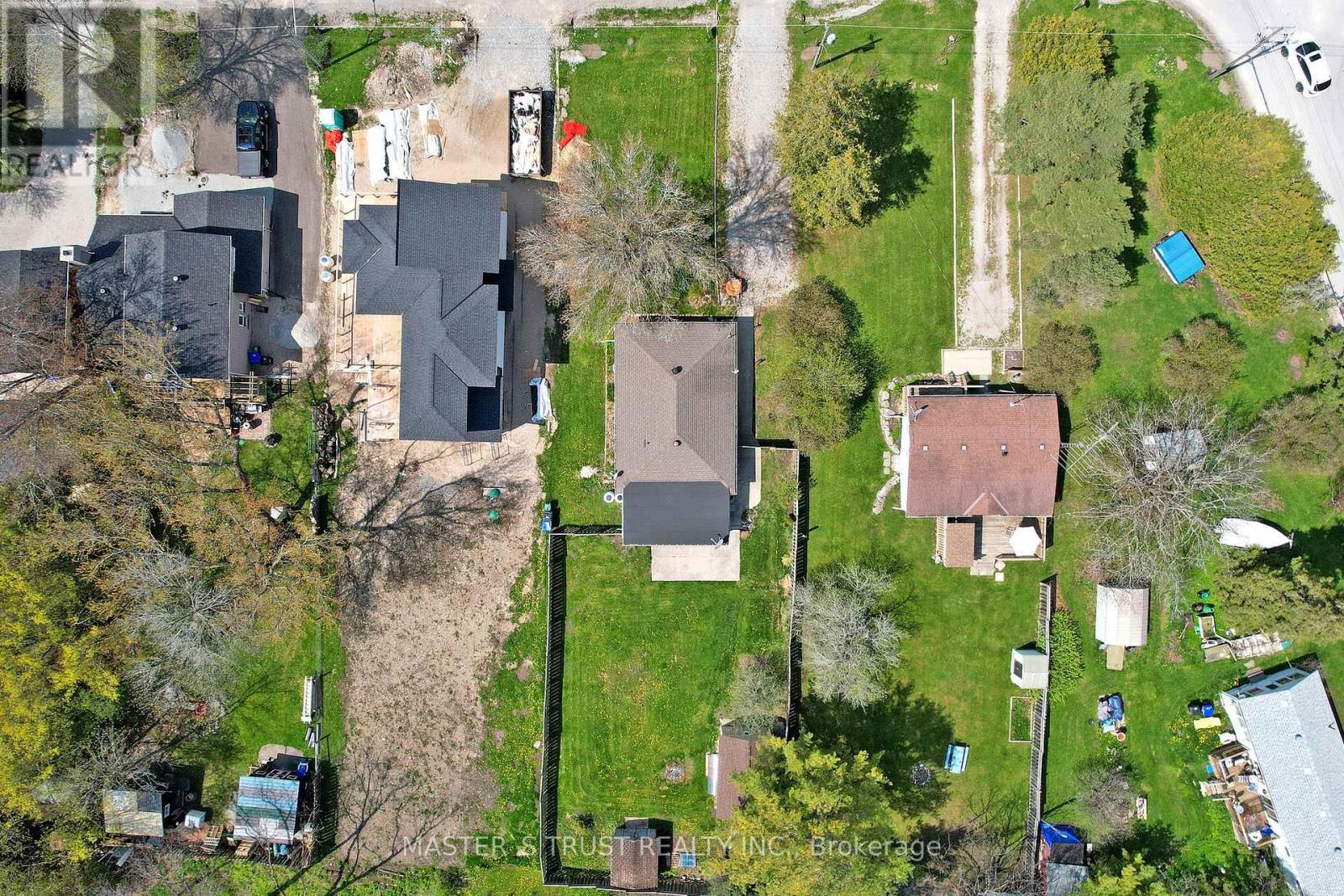 3965 Hilltop Road Property Photo 44