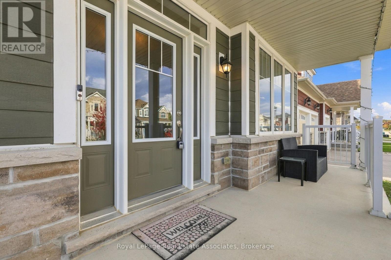 93 Village Gate Drive Property Photo 8