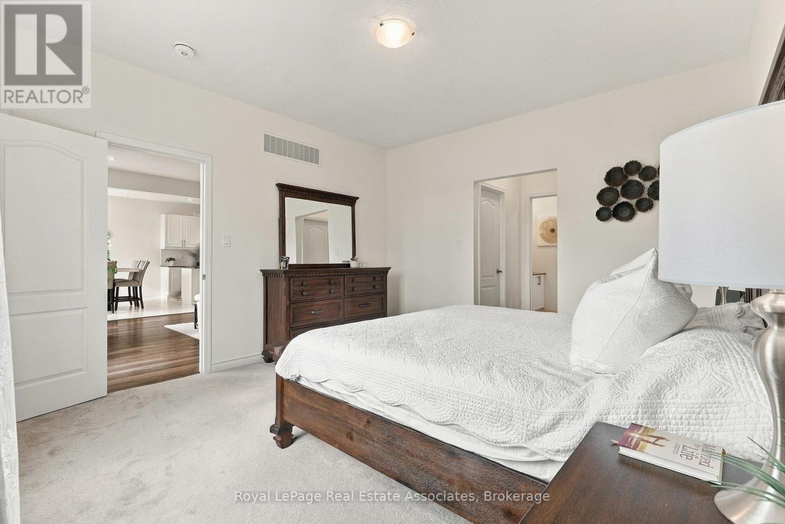 93 Village Gate Drive Property Photo 24