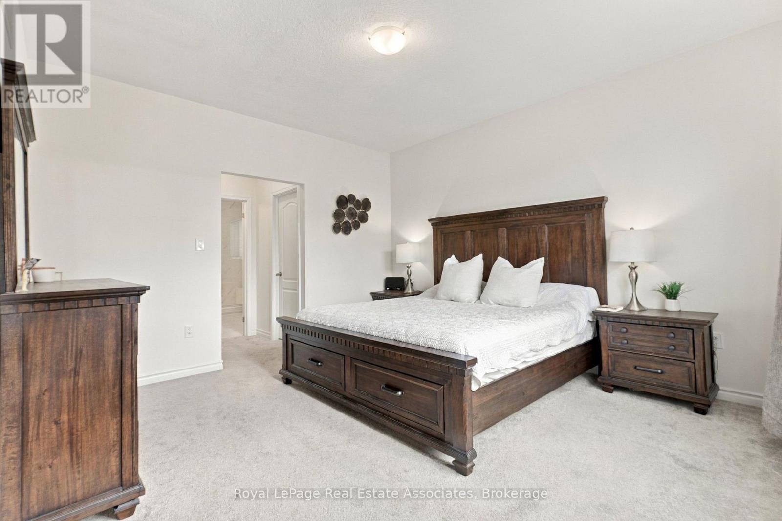 93 Village Gate Drive Property Photo 25