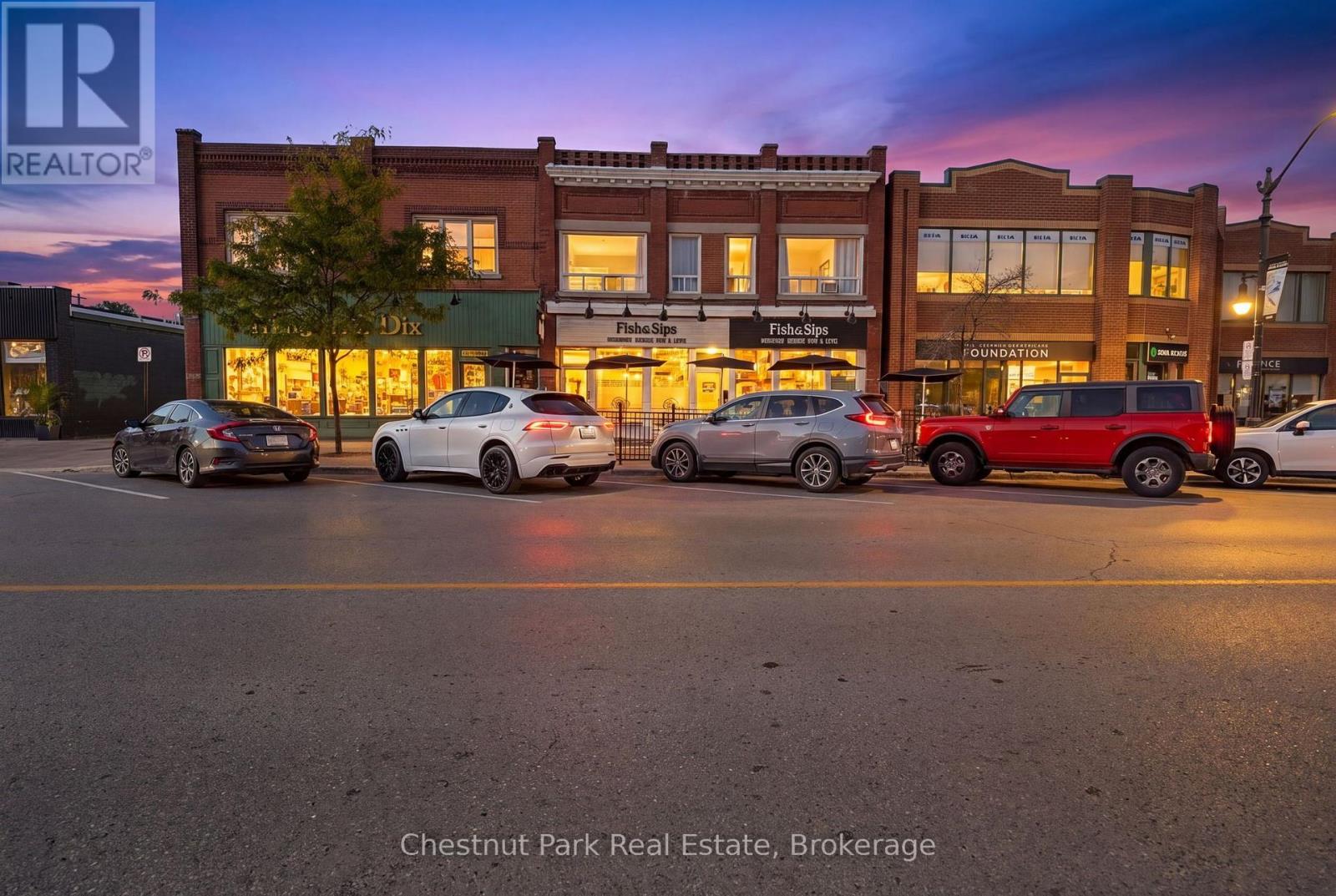 202-204-206 Hurontario Street Property Photo 2