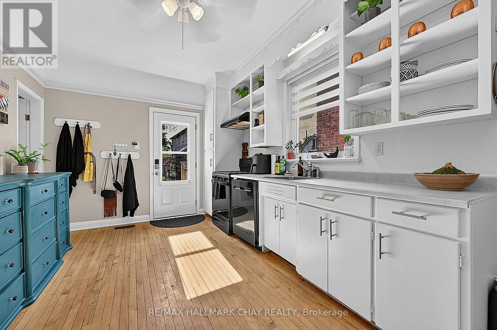 43 Brock Street Property Photo 10