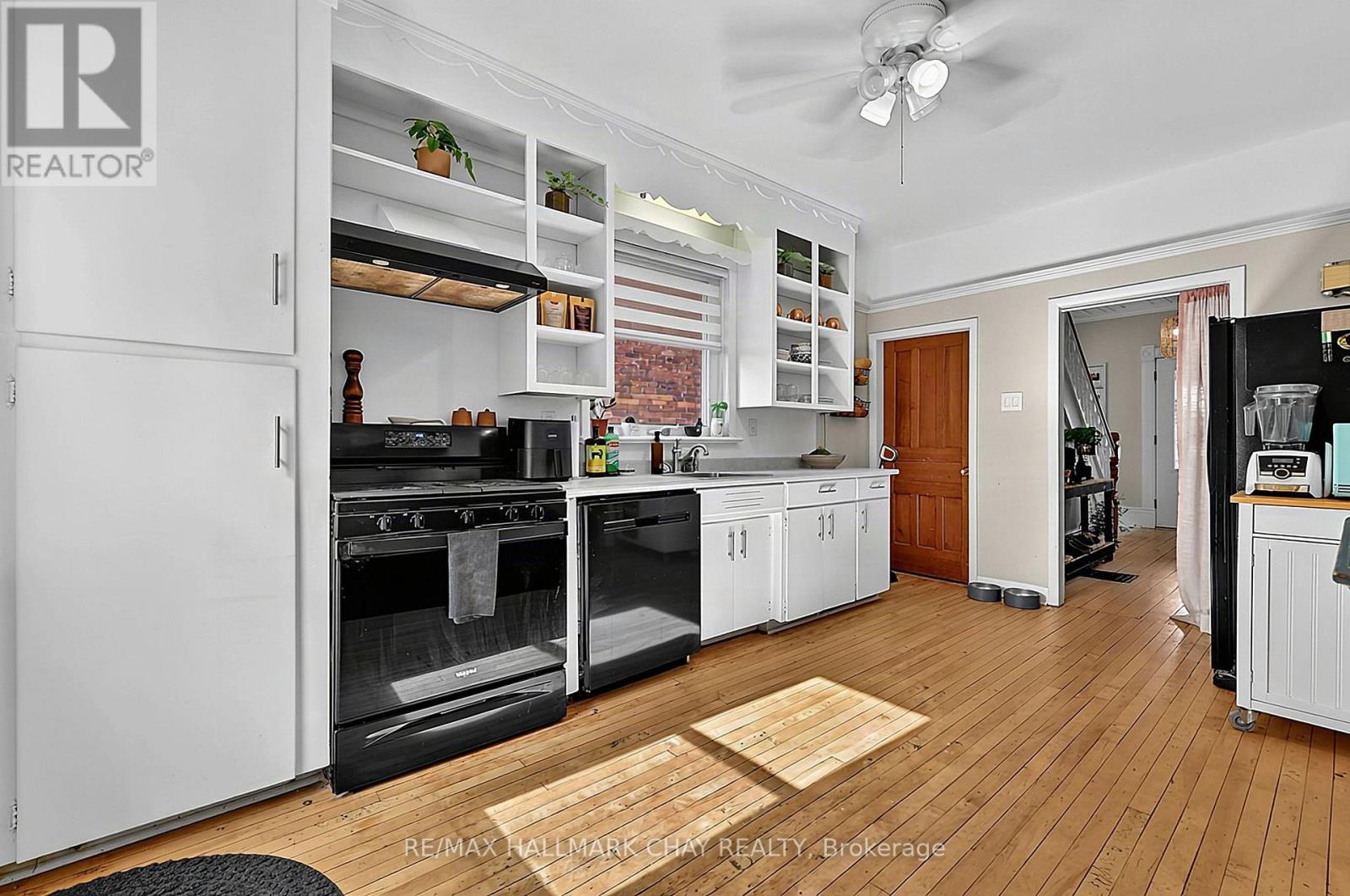 43 Brock Street Property Photo 12