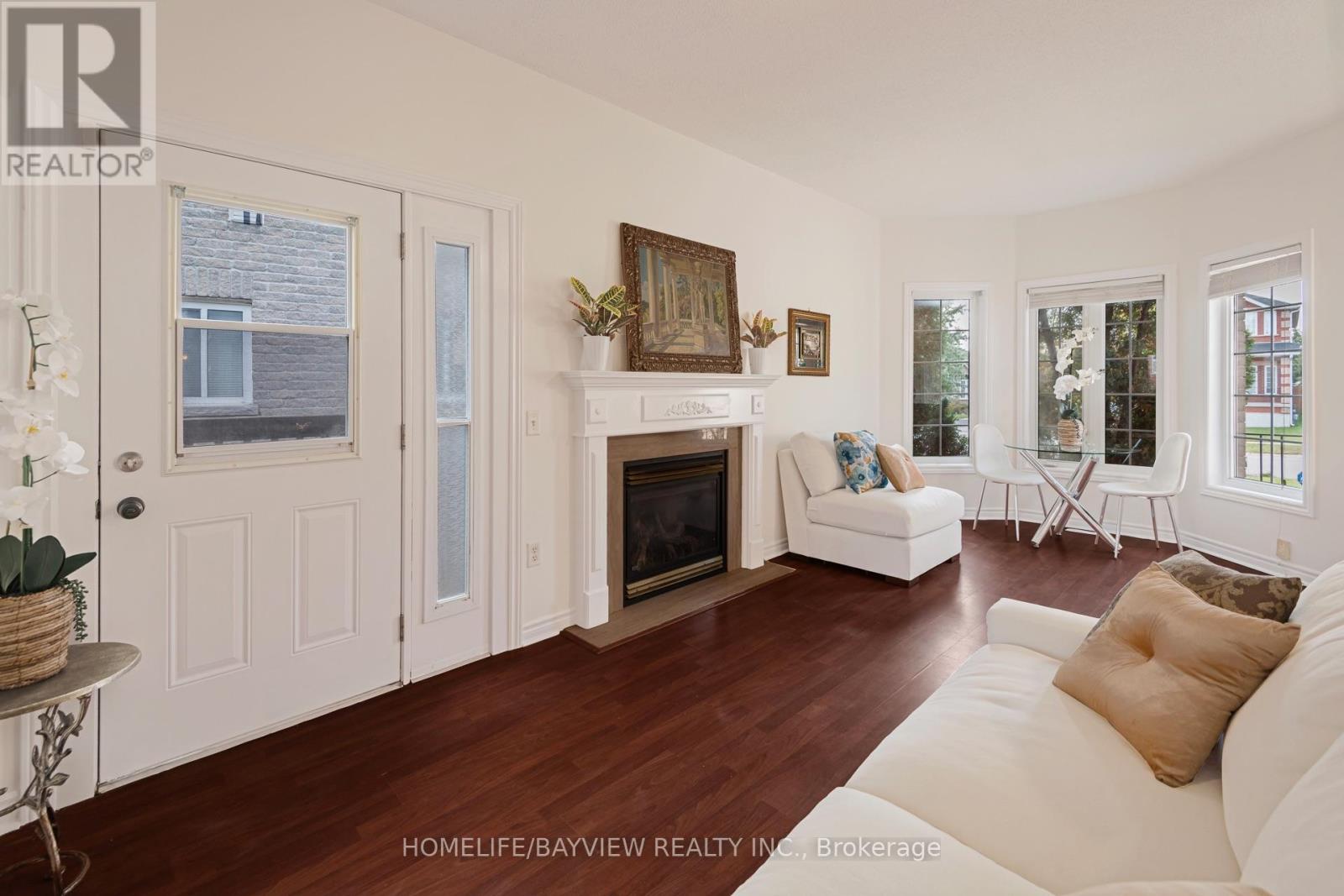126 Raymond Crescent Property Photo 6