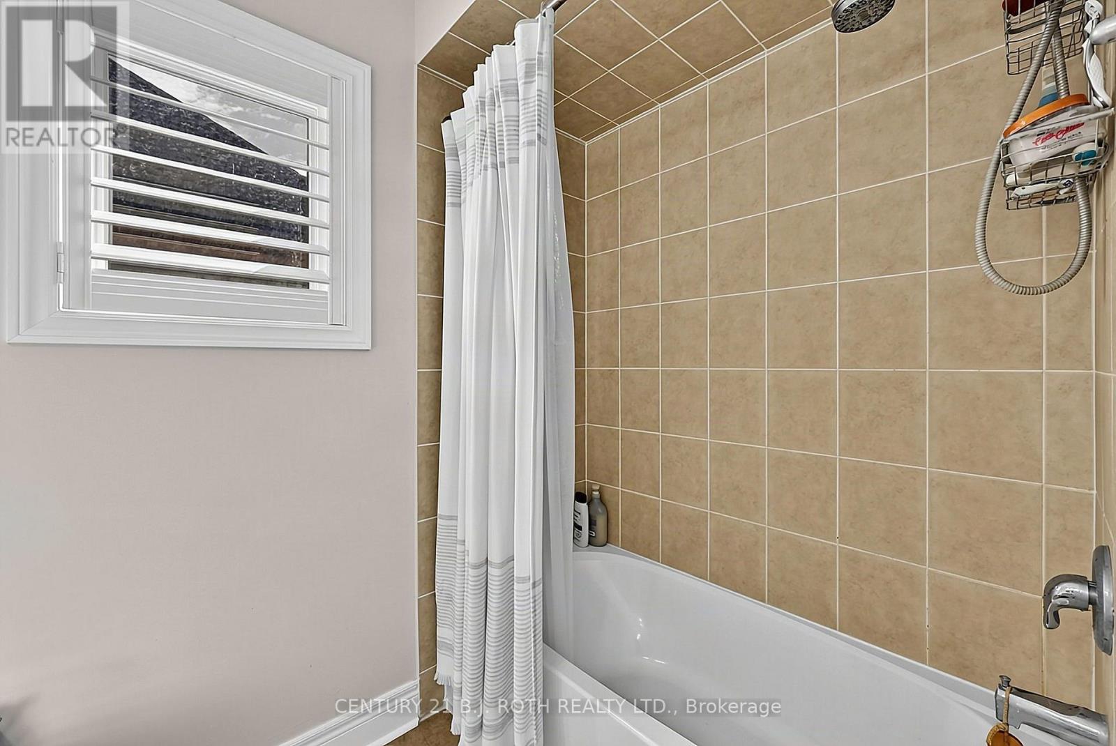 81 Royal Park Boulevard Property Photo 29