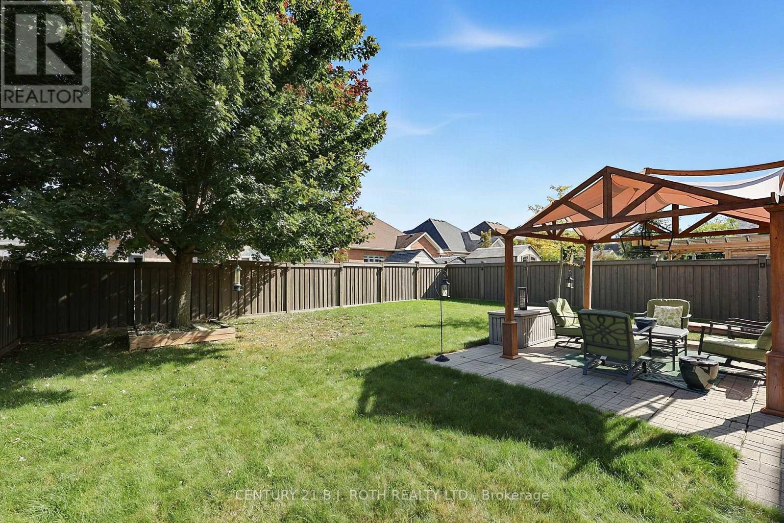 81 Royal Park Boulevard Property Photo 33