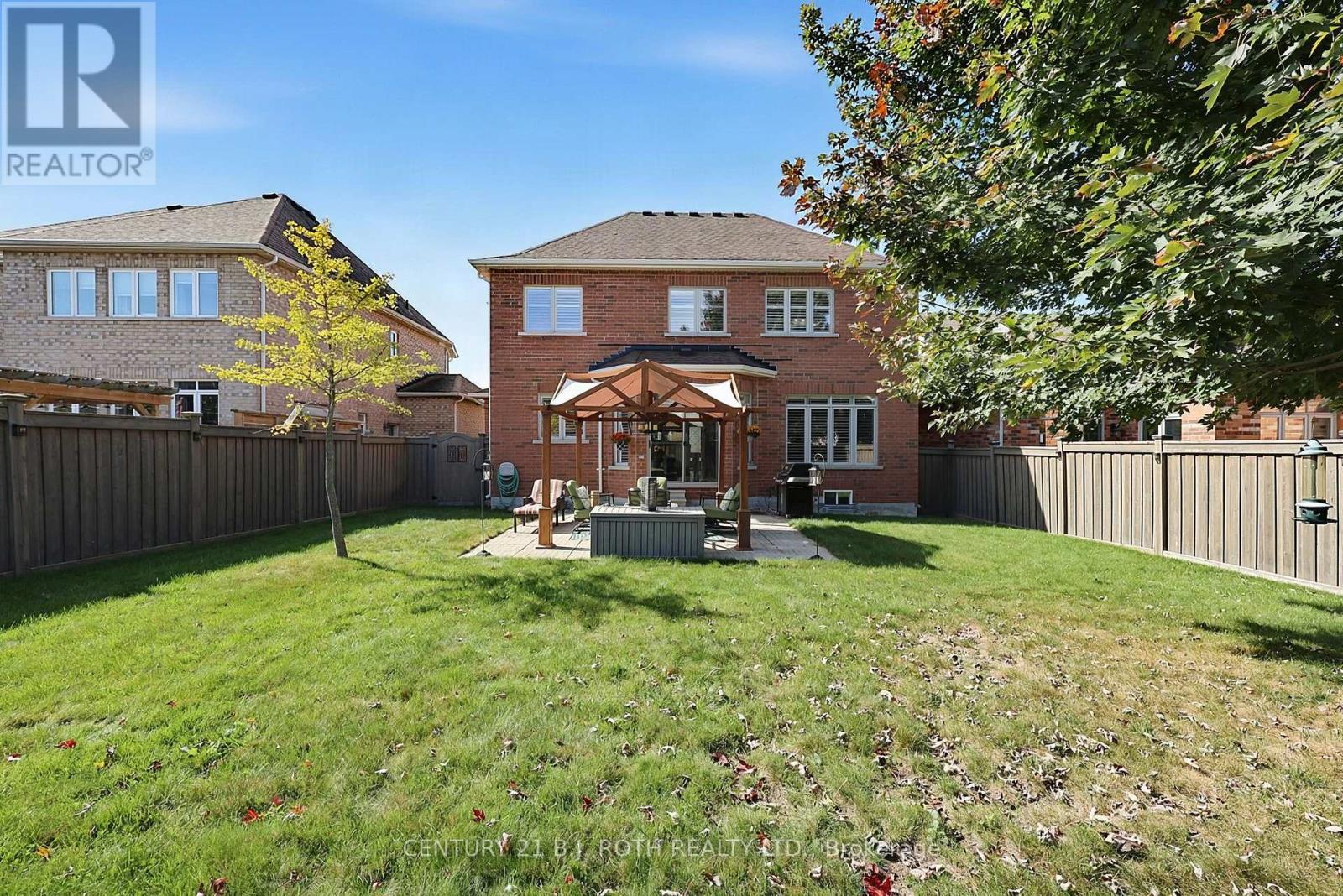 81 Royal Park Boulevard Property Photo 35