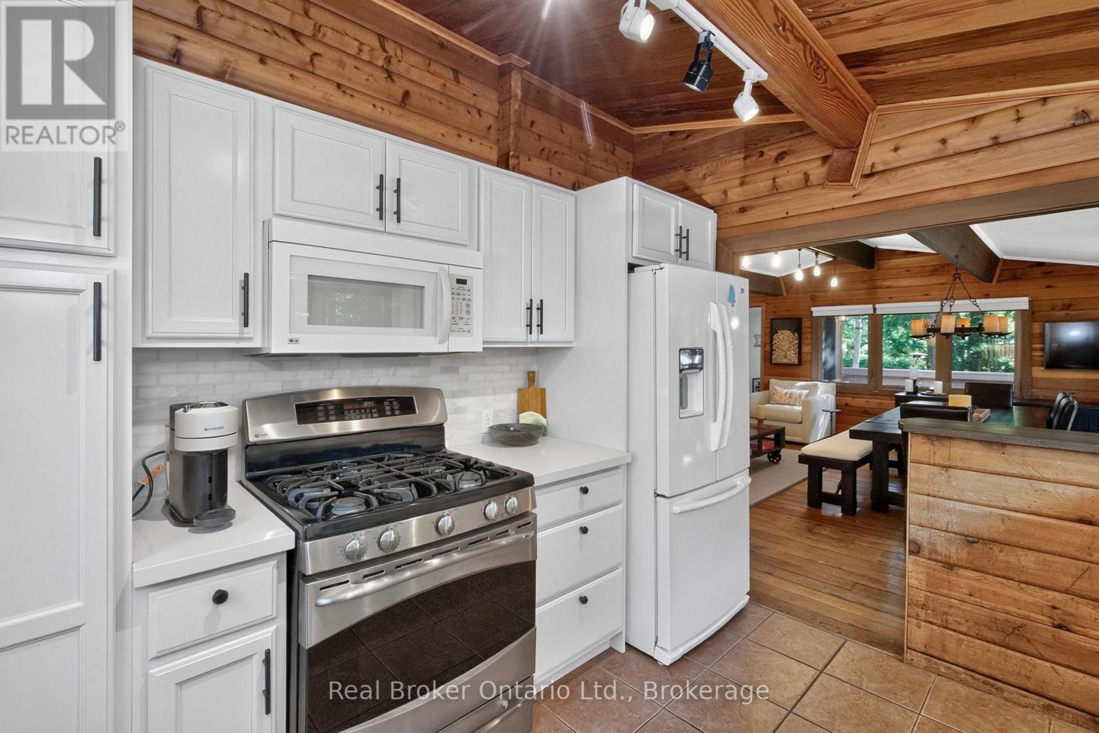 121 Lefaive Road Property Photo 14
