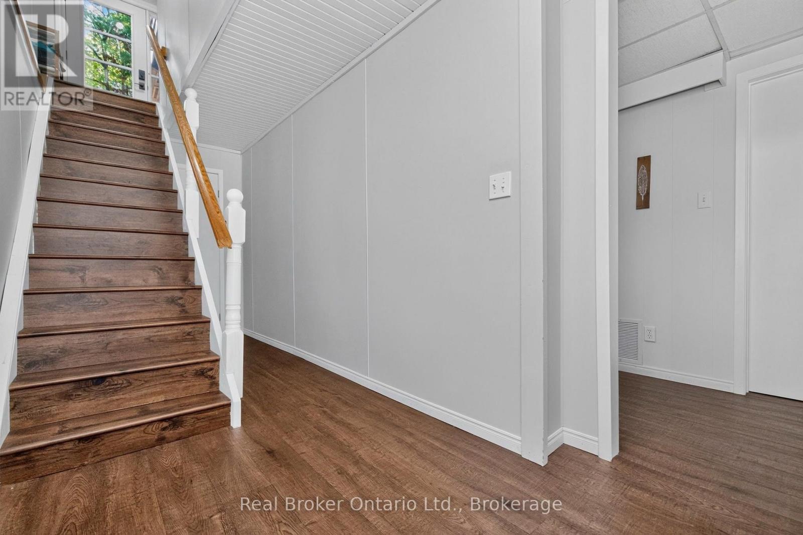 121 Lefaive Road Property Photo 25