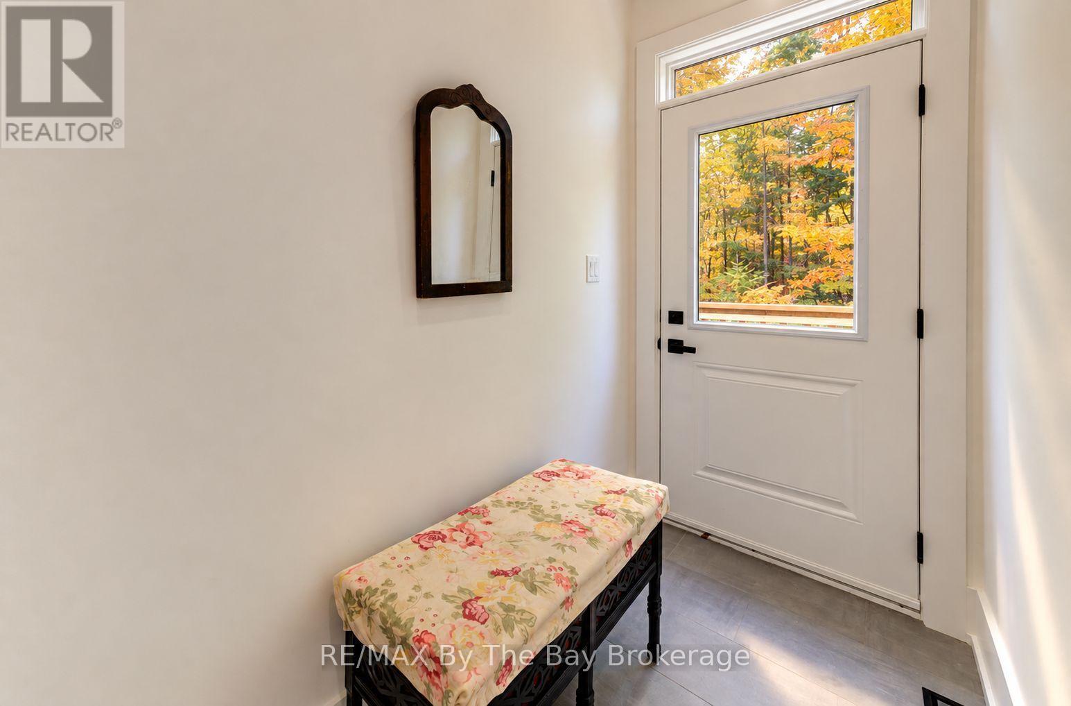 95 Spruce Street Property Photo 30