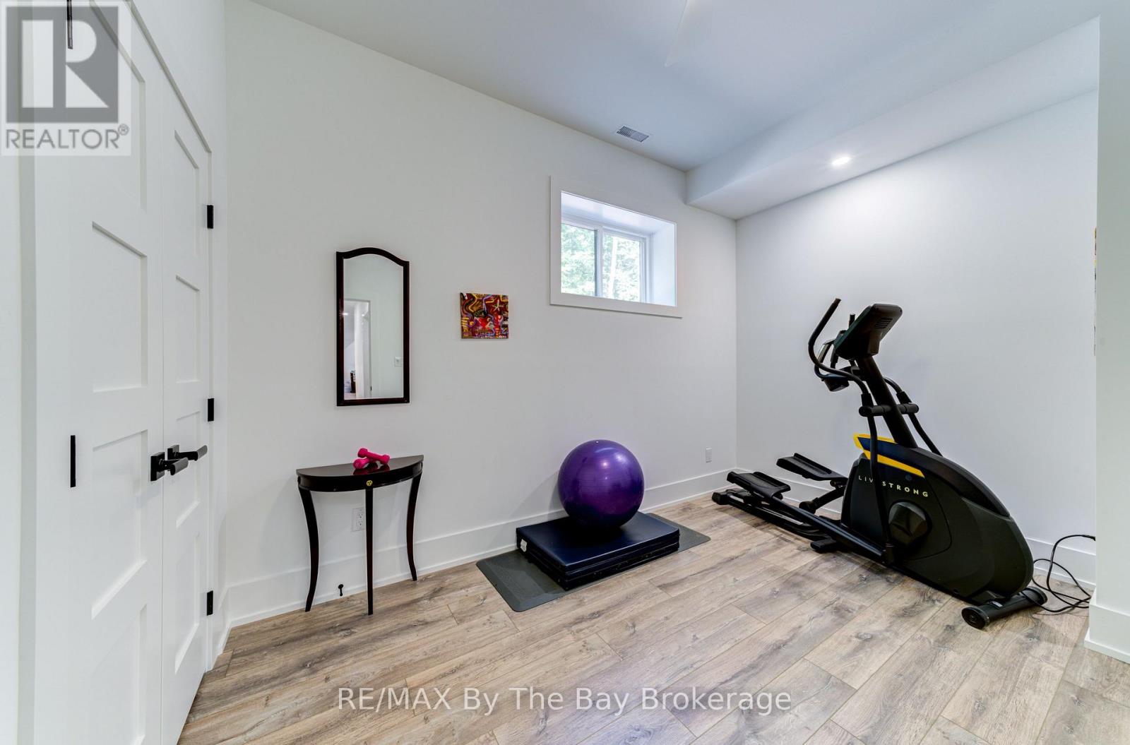 95 Spruce Street Property Photo 44
