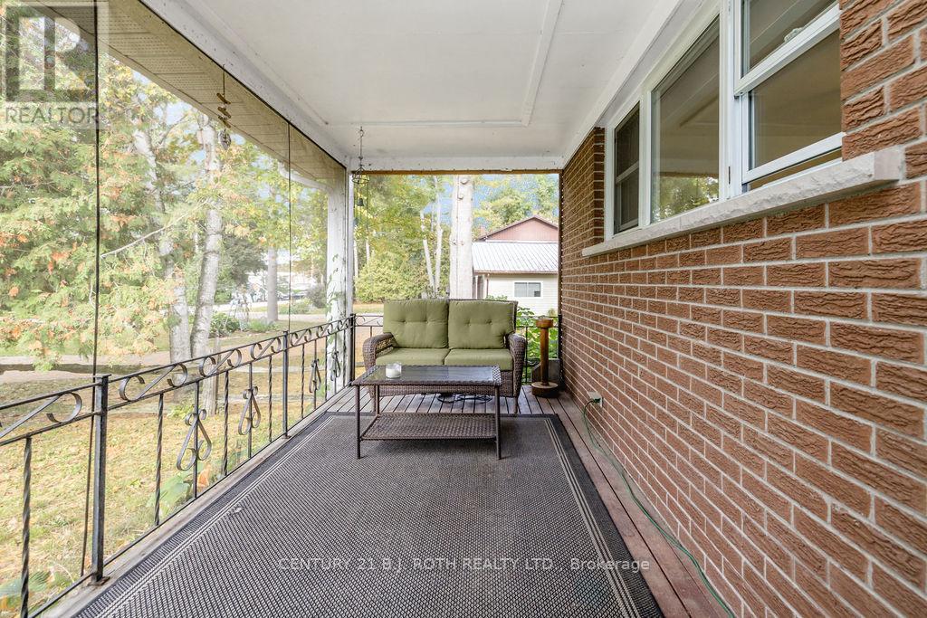 61 Ward Avenue Property Photo 13