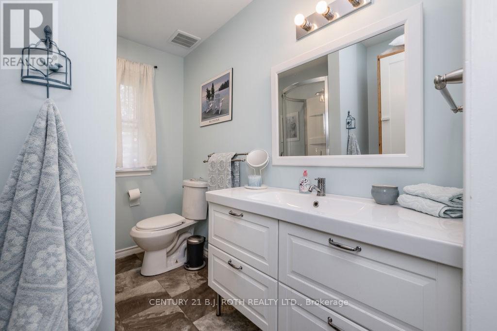 61 Ward Avenue Property Photo 18