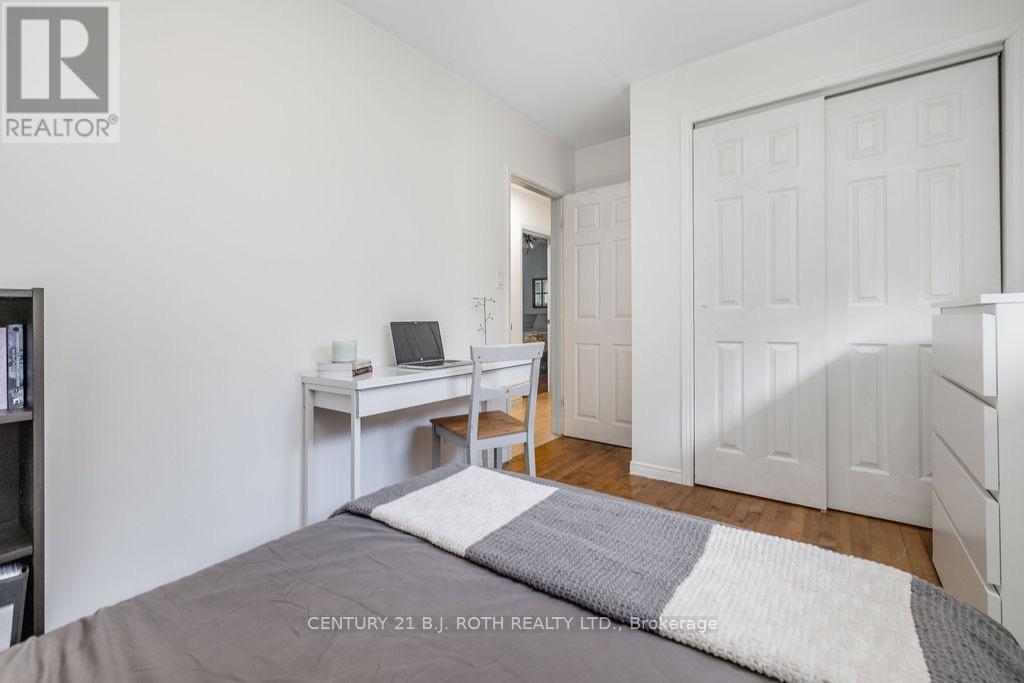 61 Ward Avenue Property Photo 20