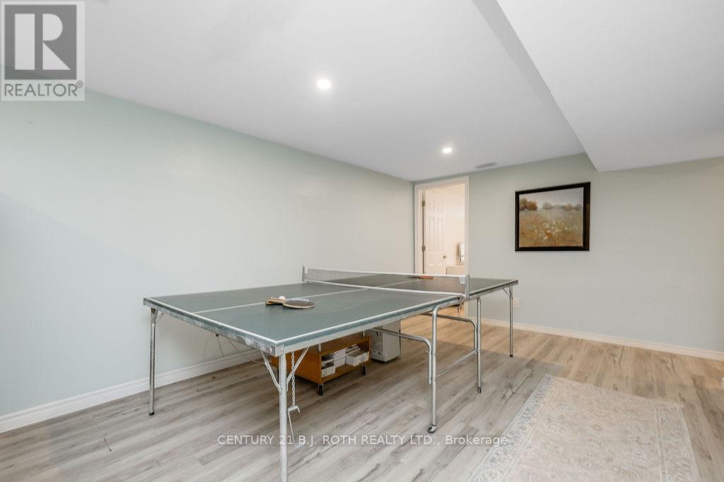 61 Ward Avenue Property Photo 26