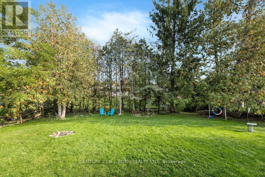 61 Ward Avenue Property Photo 35