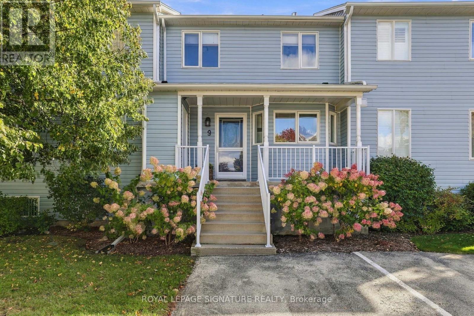 9 VALLEYMEDE COURT Property Photo 1