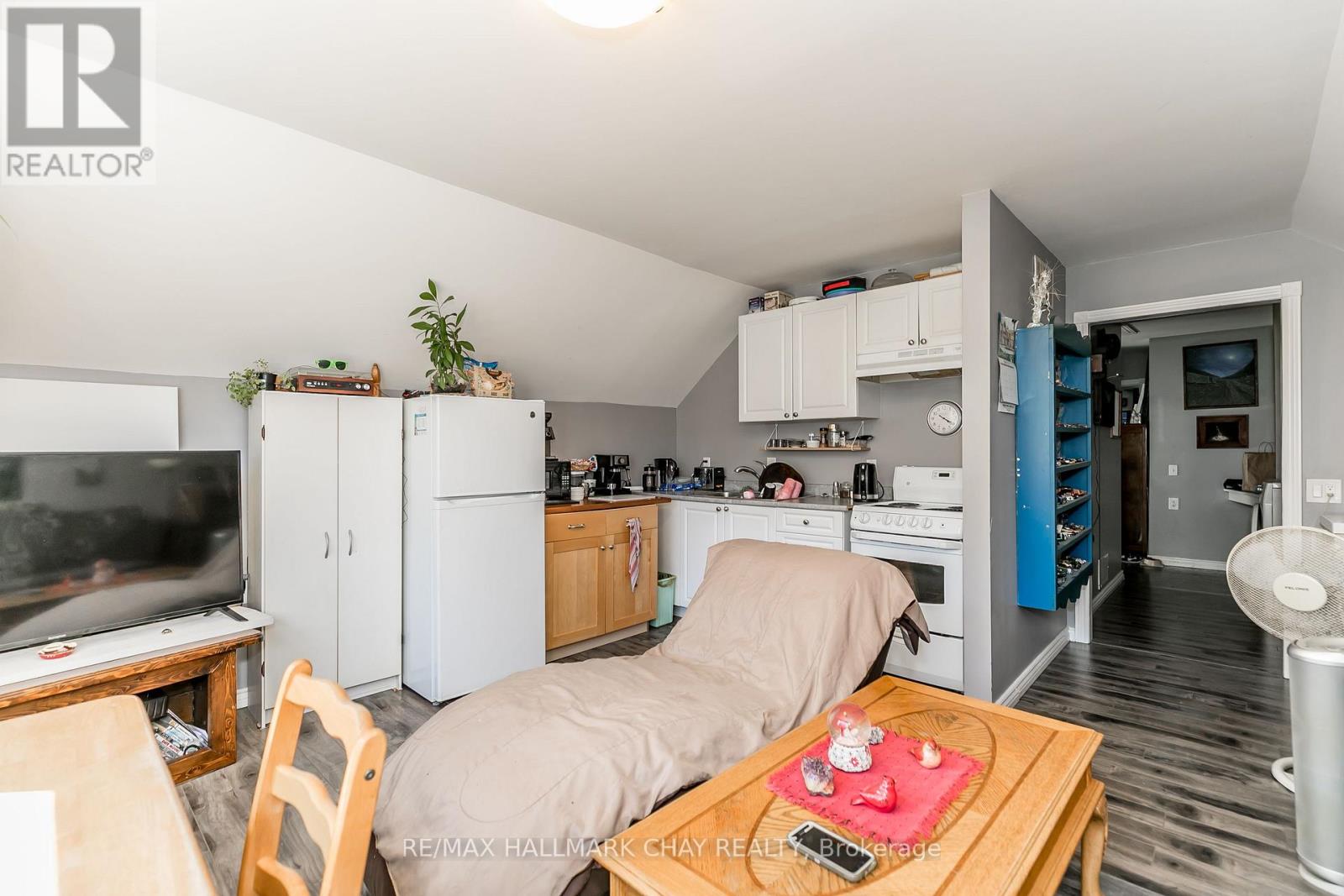 226 Queen Street Property Photo 19