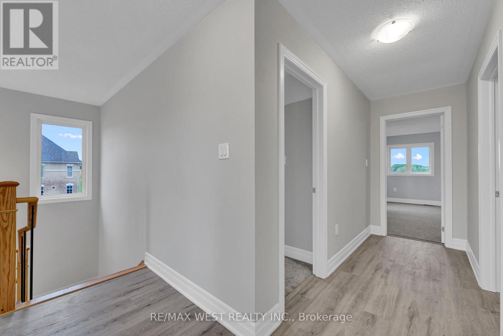 160 Union Boulevard Property Photo 23