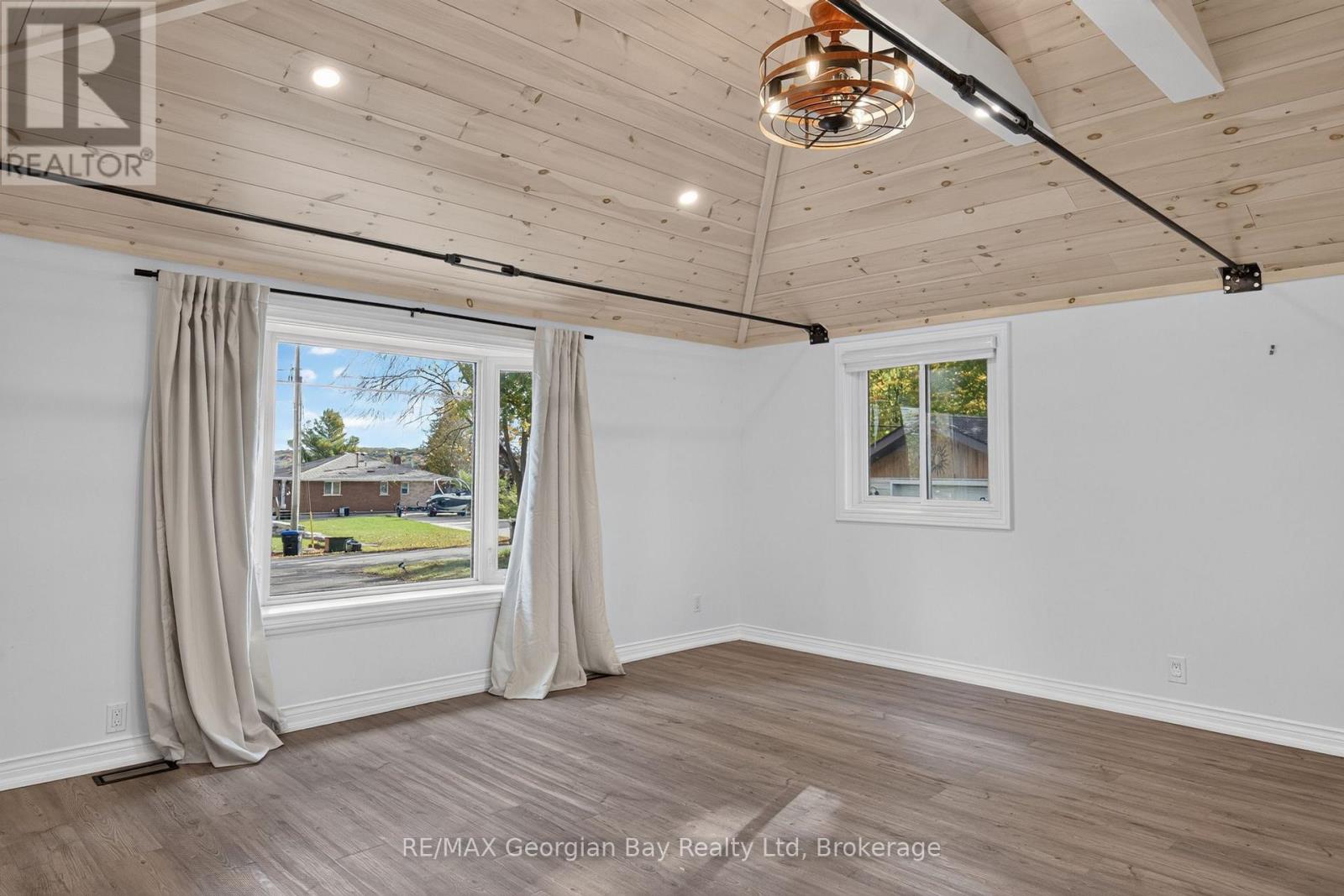 18 Sallows Drive Property Photo 13