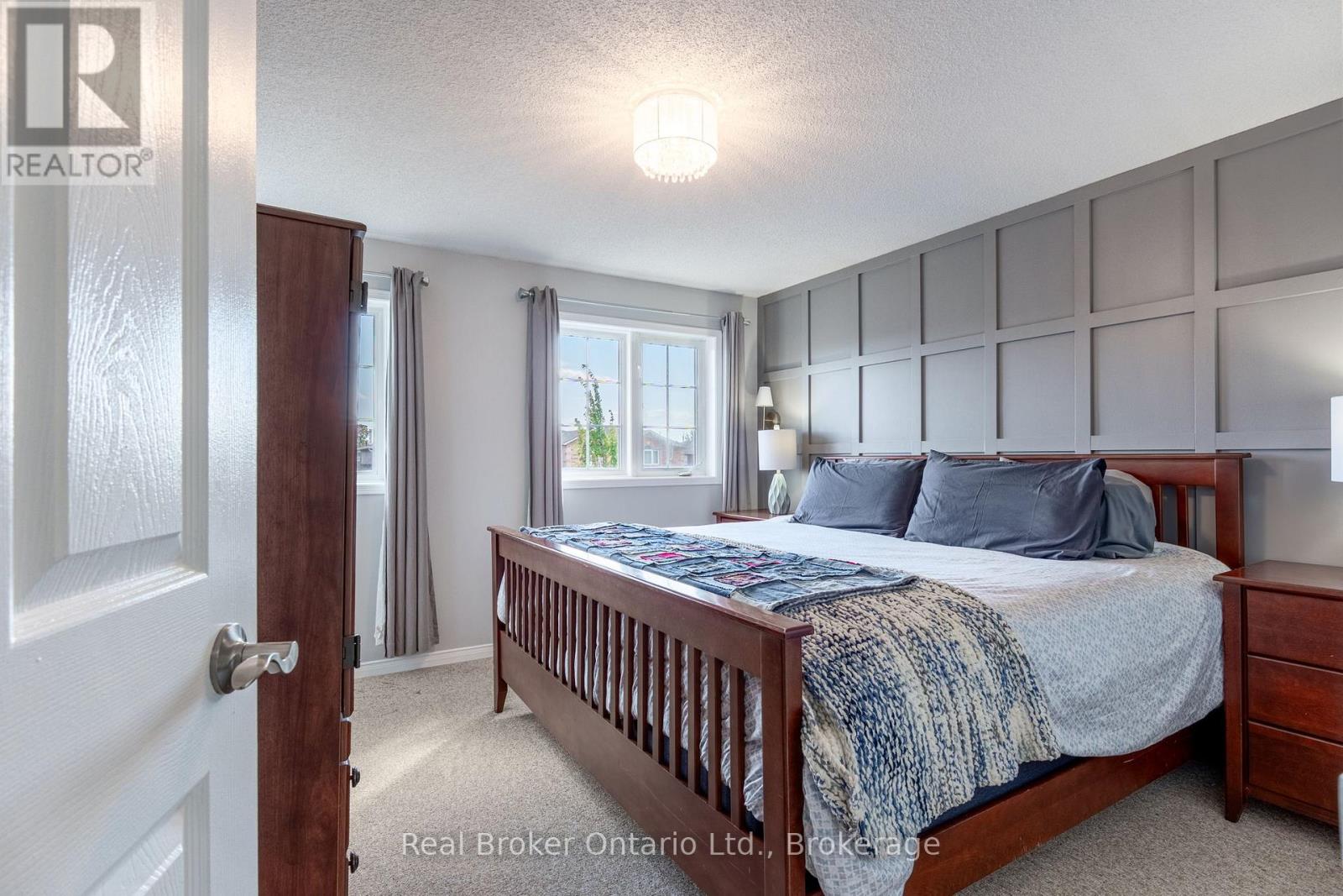 44 Monarchy Street Property Photo 10