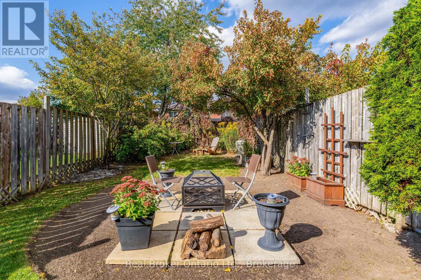44 Monarchy Street Property Photo 15