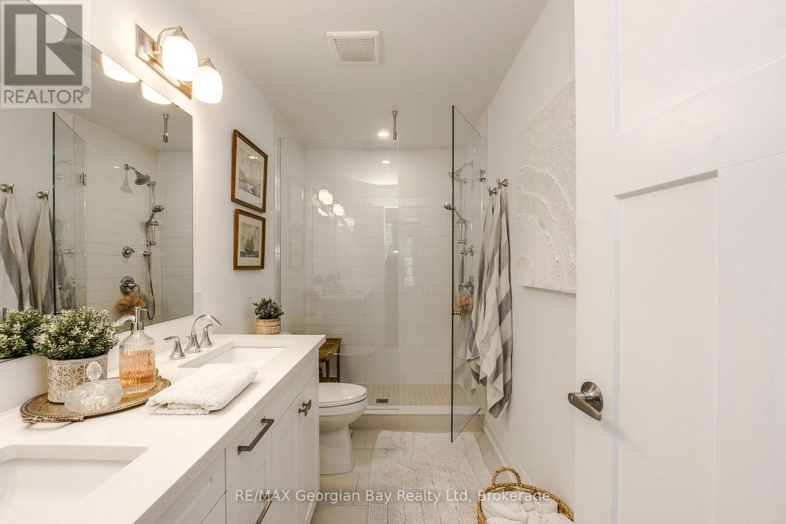16 Danielle Crescent Property Photo 22