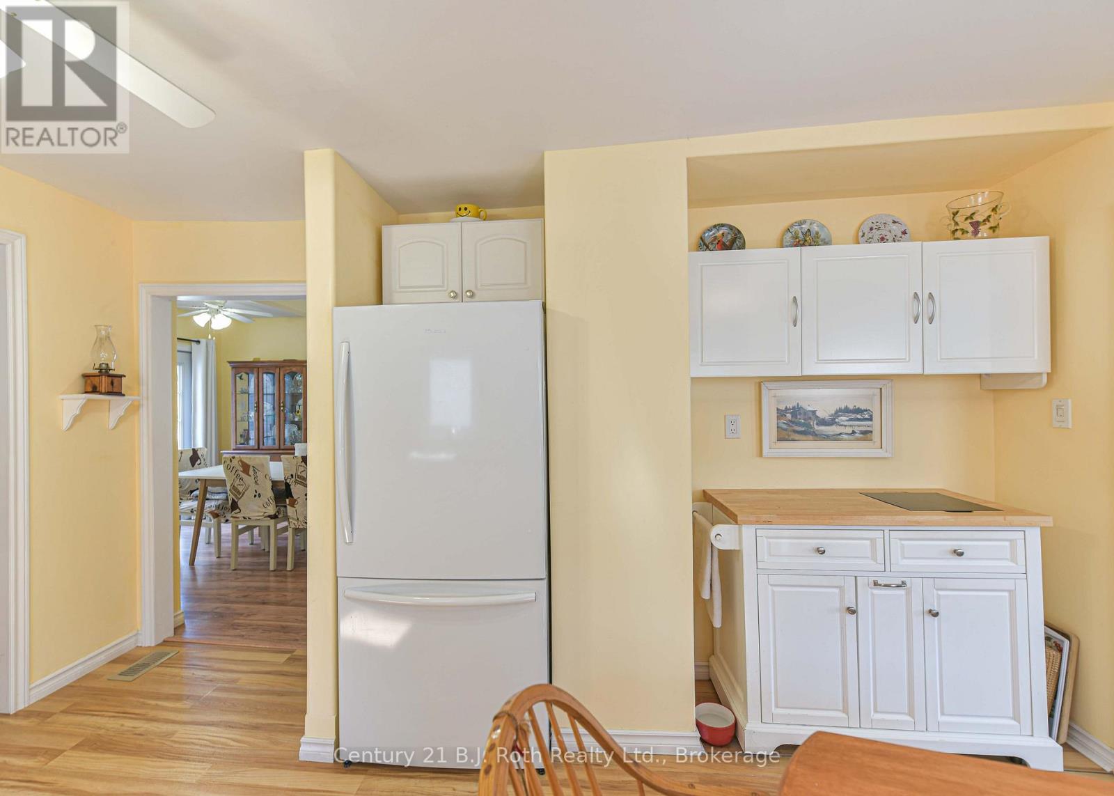 331 Moffat Street Property Photo 16