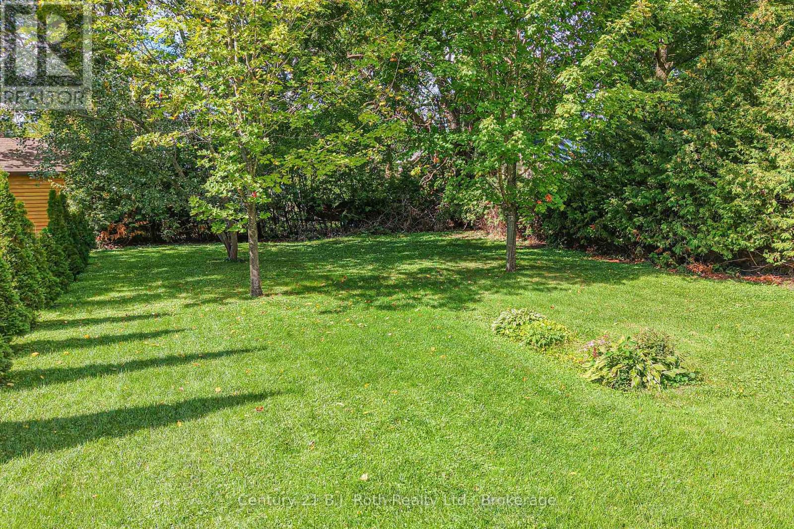 331 Moffat Street Property Photo 37