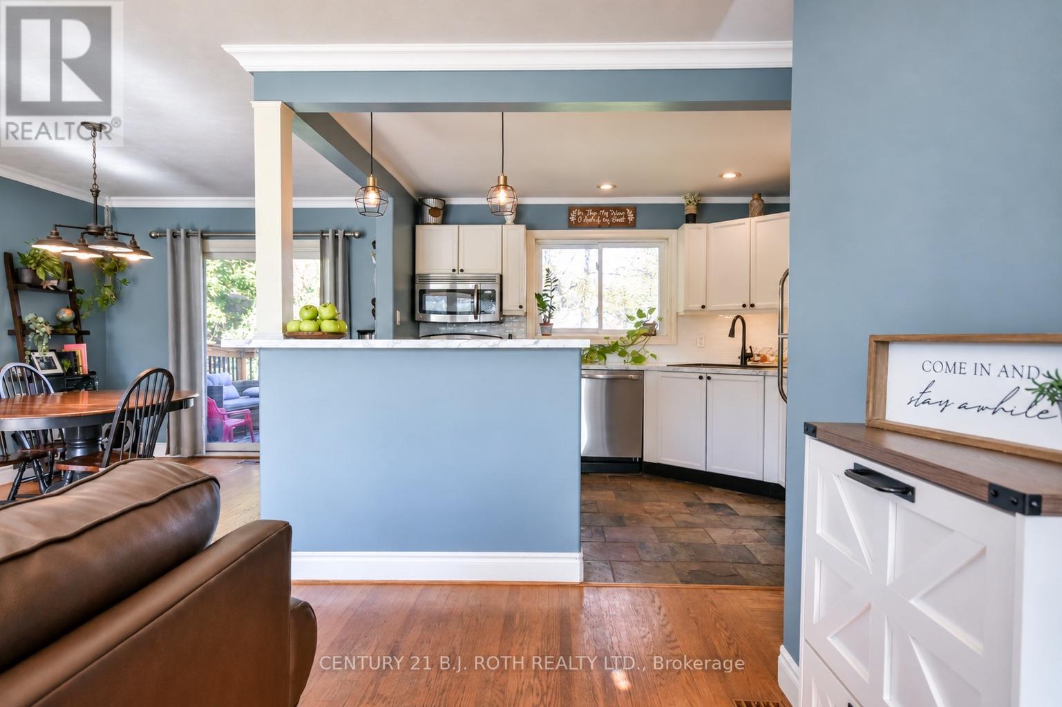 74 Rose Street Property Photo 4
