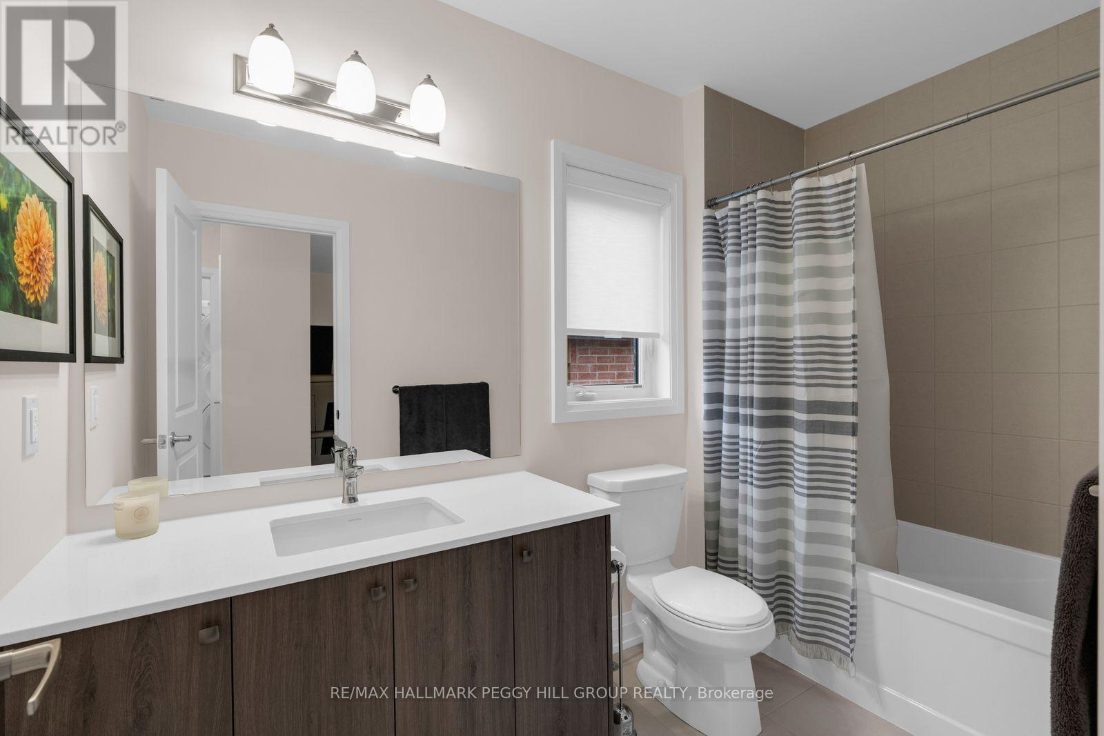 16 Daffodil Road Property Photo 11