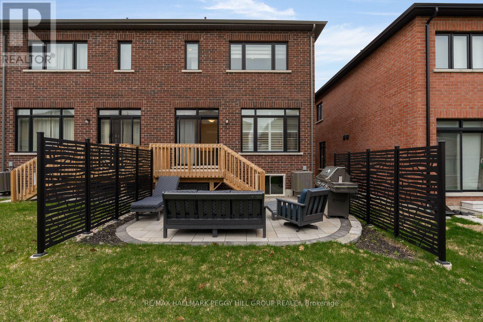 16 Daffodil Road Property Photo 12