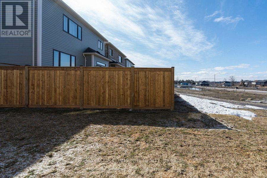 15 Valleybrook Road Property Photo 9