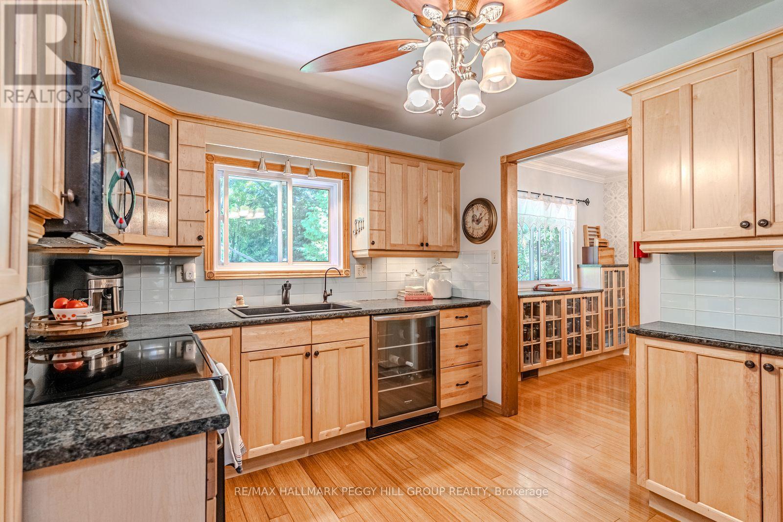 828 Dominion Avenue Property Photo 6