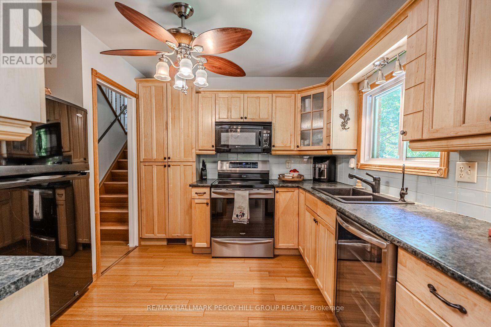 828 Dominion Avenue Property Photo 7