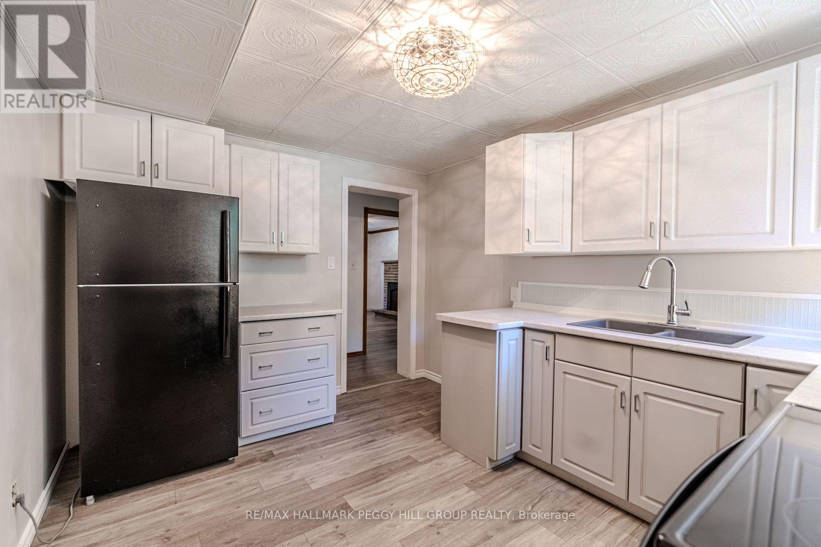 828 Dominion Avenue Property Photo 17