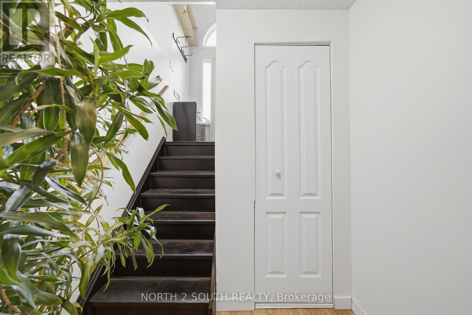 74 Leo Boulevard Property Photo 25