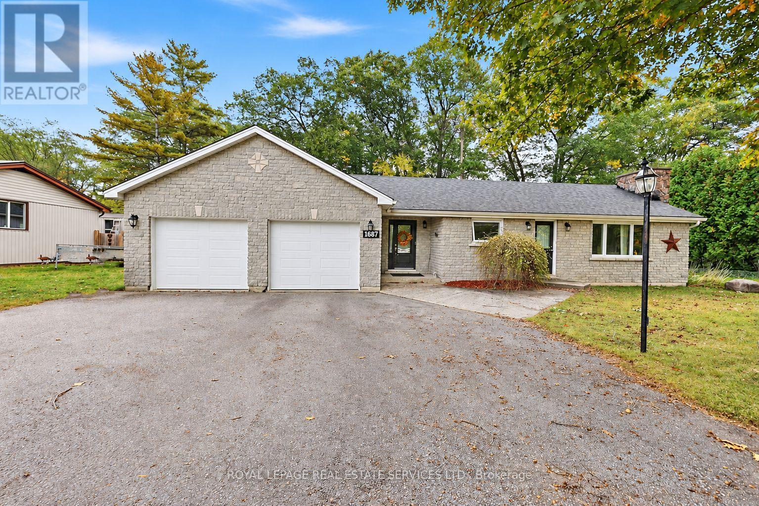 1687 River Road W Property Photo 1