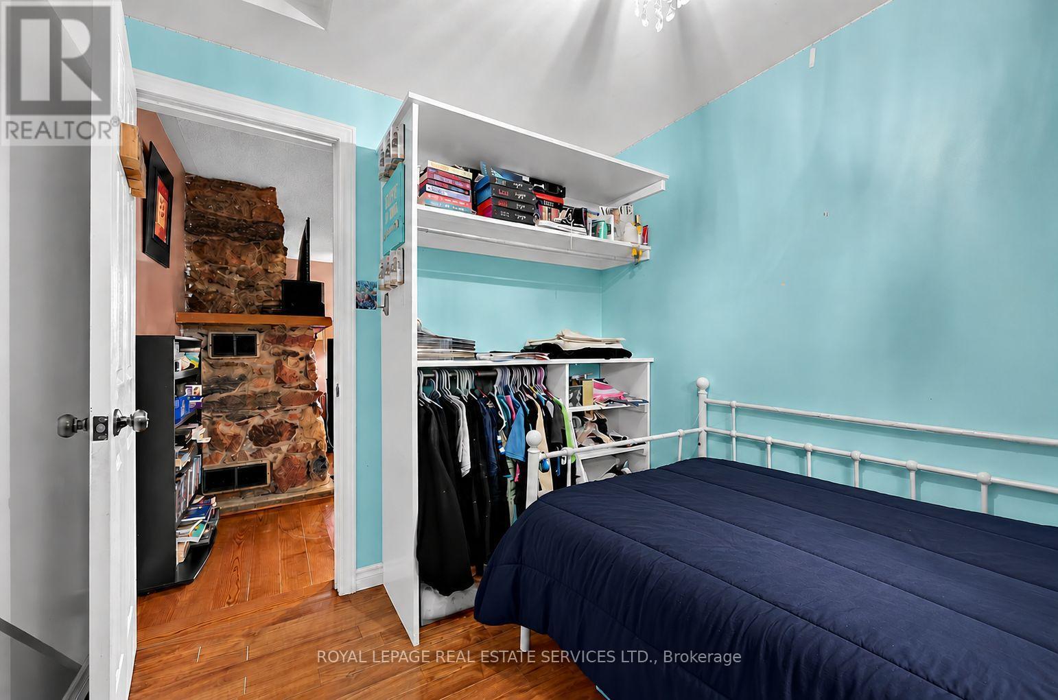 1687 River Road W Property Photo 12